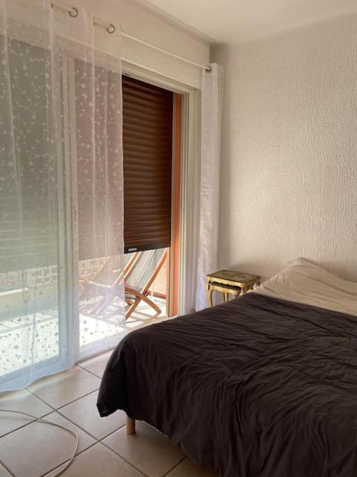 Studio A Sanary-Sur-Mer Avec Balcon A 200M Du Port Bagian luar foto
