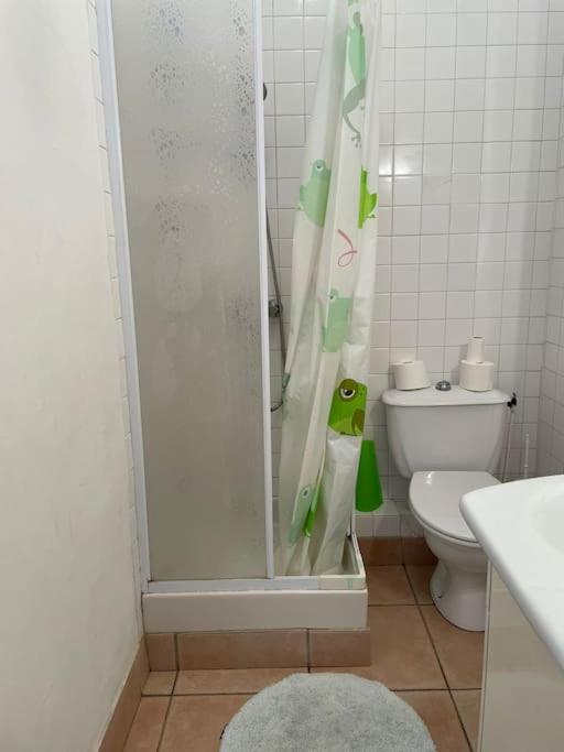 Studio A Sanary-Sur-Mer Avec Balcon A 200M Du Port Bagian luar foto