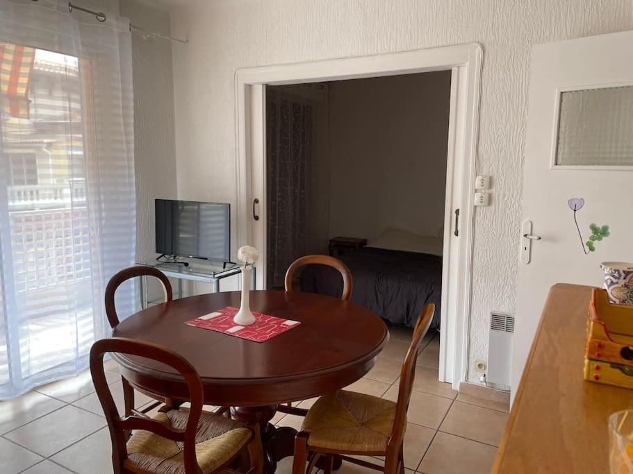 Studio A Sanary-Sur-Mer Avec Balcon A 200M Du Port Bagian luar foto